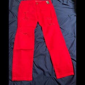 High waist ripped legging jeans.